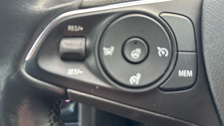 Vauxhall Grandland 1.2 Turbo Ultimate 5dr Auto Petrol Hatchback